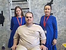 В Курской области ветеран СВО получил электроколяску-вездеход