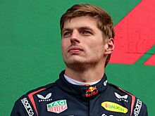 Эксперт оценил вероятность ухода Ферстаппена из «Ред Булл» после 2026 года