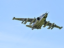 Штурмовики Су-25 ВКС РФ ударили по опорным пунктам ВСУ с предельно малой высоты