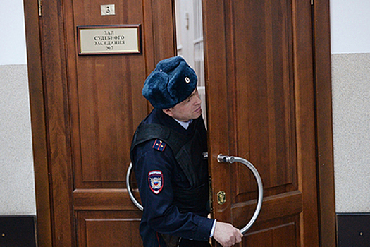 ВИЧ-положительной бабушке разрешили опеку над внуком