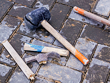 Повреждение покрытия на Центральной площади Ижевска устранят по гарантии