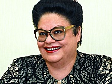 С праздником весны свою маму поздравляет следователь контрольно – следственного отдела СУ СКР по Алтайскому краю Алексей Задорожний