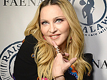 Мадонна представила кольца по дизайну Захи Хадид