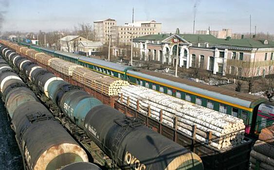 РЖД завершили электрификацию последнего участка железной дороги до границы с Китаем