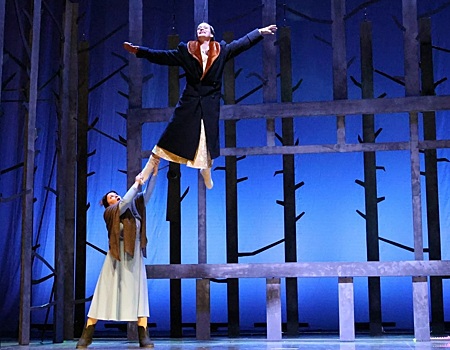 Мария Шукшина увидела в калужском драмтеатре щупальца спрута