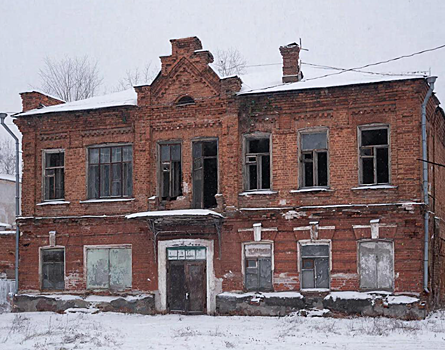 Историческое здание станции Ново-Николаевск продают за 1 рубль в Новосибирске