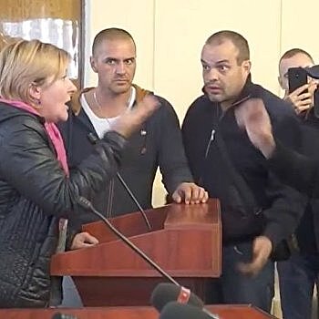 Новые методы украинской власти: Житомирскую активистку угрожают закопать