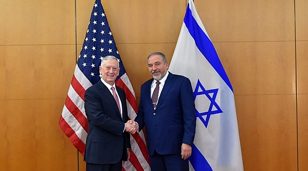 США и Израиль бросают Ирану в лицо перчатку
