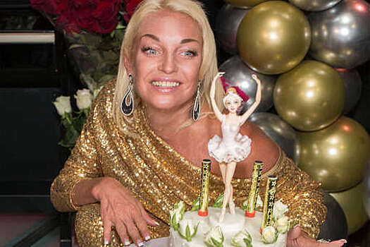 Дочь Волочковой Ариадна отказалась прийти на ее 50-летие