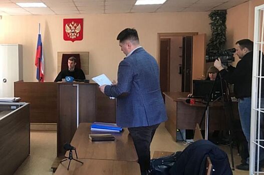 В Новосибирске начался суд по делу о выселении из служебной квартиры экс-прокурора области Фалилеева