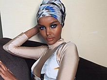 Мусульманка Халима Аден стала первой моделью в пляжном буркини на страницах Sports Illustrated