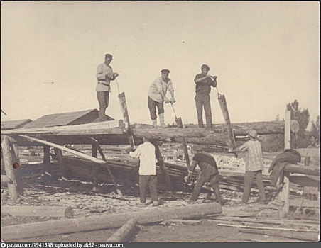 Опубликованы архивные фото Московского района