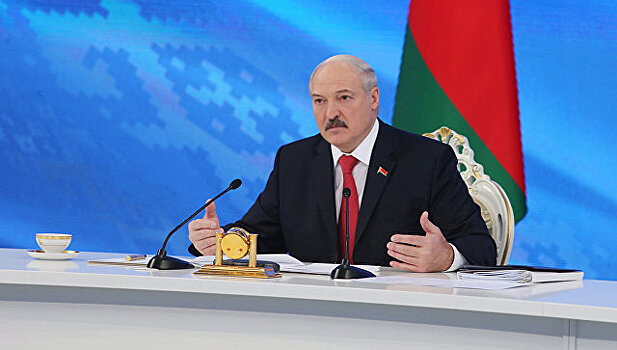 Лукашенко призвал Россию выступить на ОИ-2018