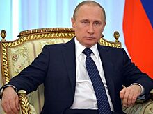 Путин попросил американских бизнесменов помочь установить диалог с США