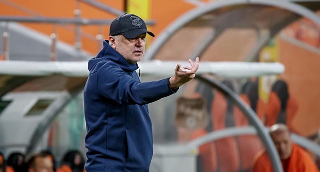 «Урал» решил уволить Шалимова