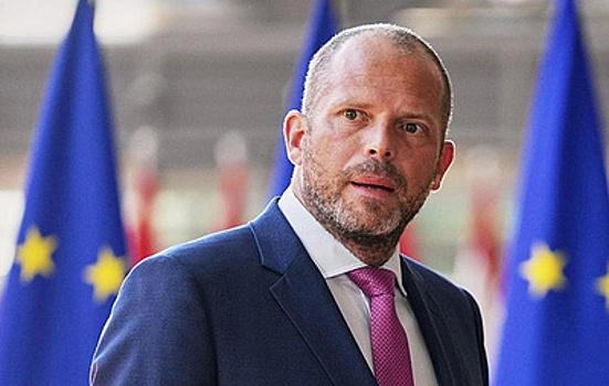 Министр обороны Бельгии призвал королевство готовиться к "войне будущего"