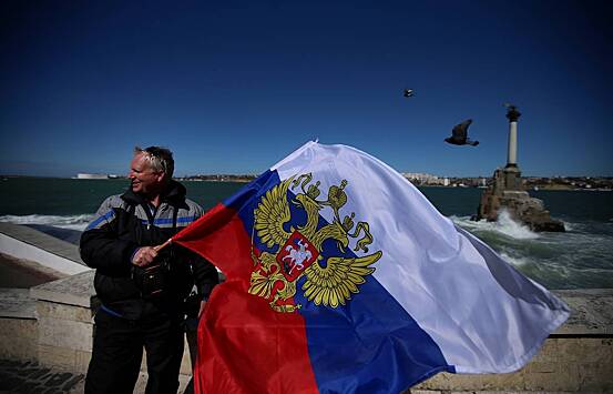 Советник Ельцина напомнил о документе, лишающем Украину Крыма