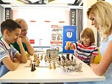 Шах и мат! Юные гроссмейстеры сразились с известными нижегородцами