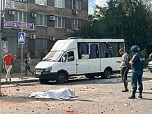 Украинские военные обстреляли автостанцию в центре Донецка