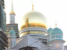 Организатор полуголой фотосессии у мечети пожаловалась на угрозы