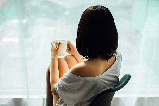 Девушка обнаружила у возлюбленного жену и ребенка и задалась вопросом