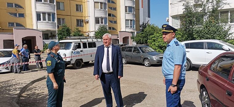 При взрыве газа в Энгельсе травмировались два человека — мужчина и женщина