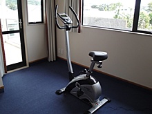 Москвичи начали сдавать в аренду спортинвентарь и игровые приставки