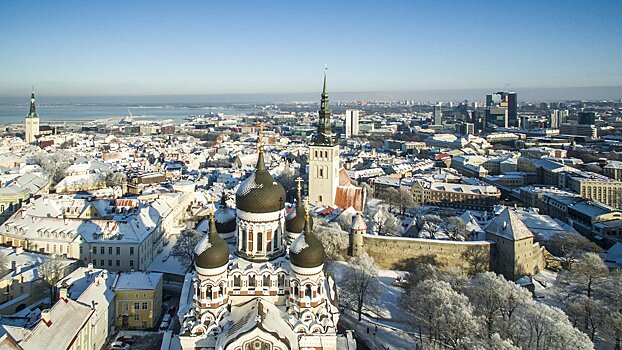 Эстония приостановила выдачу россиянам туристических виз