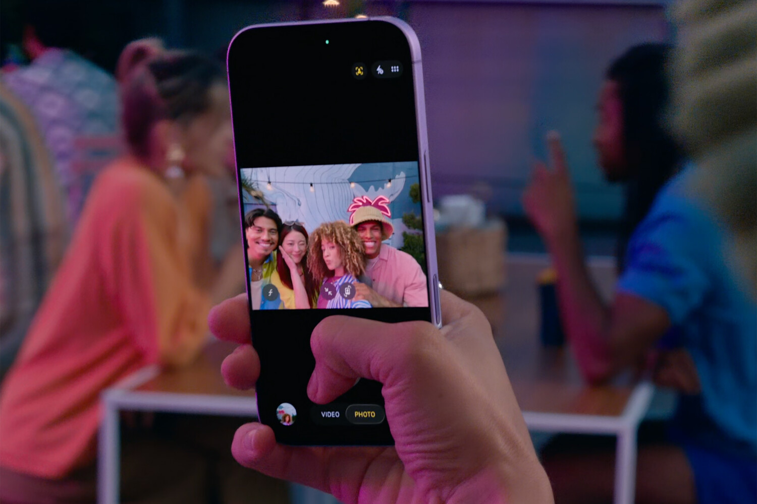 Стало известно о скором выходе дешевых iPhone, iPad и MacBook