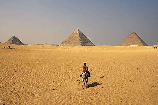 Появилась новая теория строительства египетских пирамид