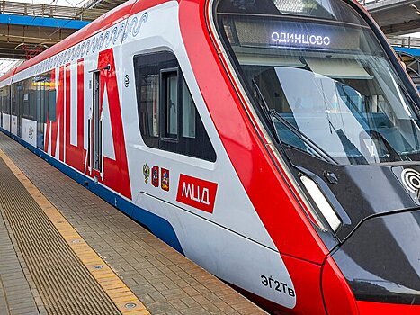 Расписание поездов на Савеловском направлении МЦД-1 изменится в октябре по ночам в пятницы и выходные