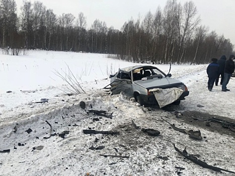 Жуткое ДТП на трассе под Томском. Погибла женщина