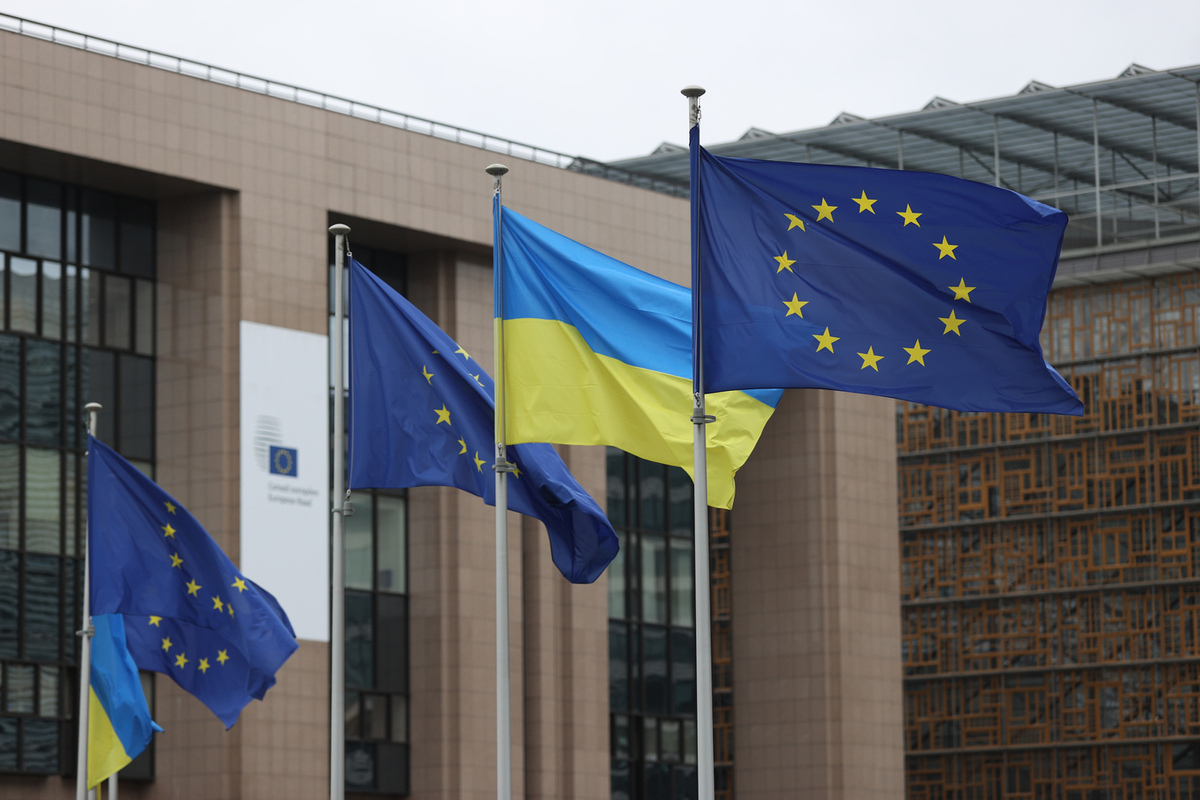 FT узнала о напряжённости между ЕС и Украиной из-за требований Киева