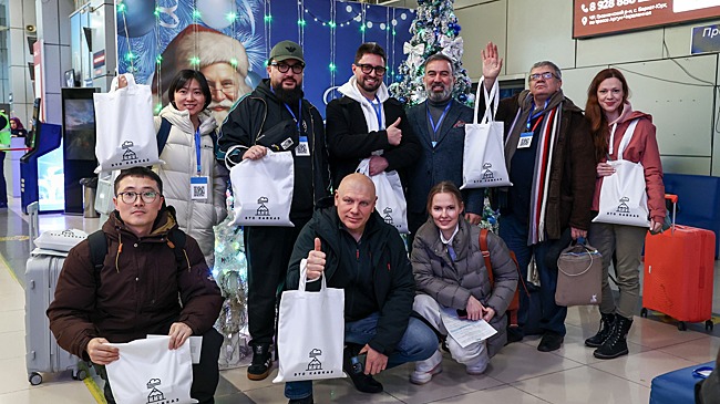 Иностранные участники пресс-тура проекта «Это Кавказ» знакомятся с достопримечательностями Чечни