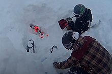 Упавшего в яму сноубордиста спасли в горах Сочи благодаря одной детали