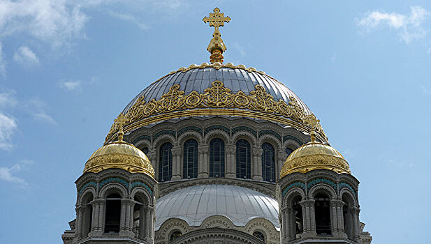 Православные христиане отмечают праздник в честь Казанской иконы Богоматери