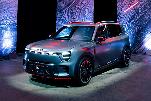 Компания smart Automobile представила топ-версию Brabus