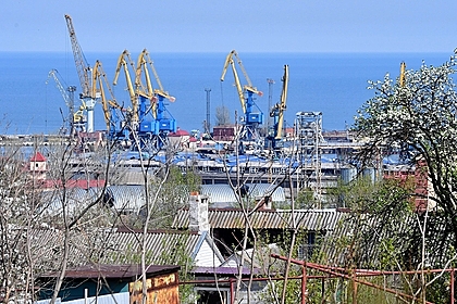 В порту Мариуполя зафиксировали факт затопления гражданских судов