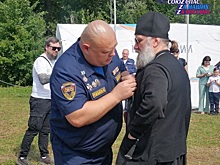 В Рязанской области Скопинский епископ Питирим получил медаль за сбор гуманитарной помощи