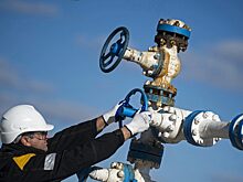 Нефть ждет повода для рывка на $70
