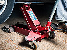 Как выбрать хороший домкрат для автомобиля