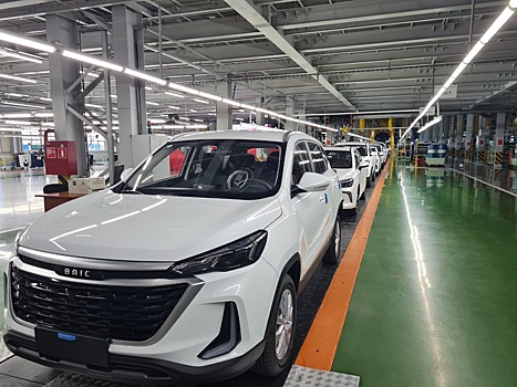 "Автотор" начал выпуск китайских автомобилей BAIC