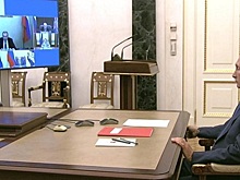 Песков рассказал, что Путин испытывает нехватку живого общения из-за видеоконференций