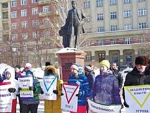 Почему далеки от народа? Селяне говорят, что районные чиновники «глухие»