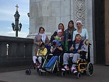 Воспитанники ЦССВ «Южное Бутово» прикоснулись к мощам Святителя Николая Чудотворца