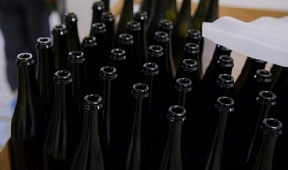 Семью осудили за производство кустарного алкоголя