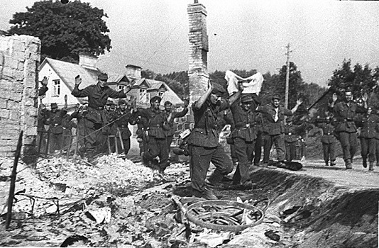 «Жизнь в плену или смерть в окружении»: как красноармейцы призывали немцев сдаваться