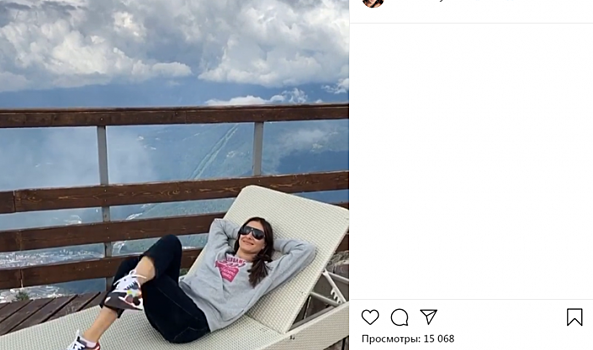 Елена Исинбаева отправилась на отдых в горы