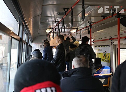 Возгорание автобуса с пассажирами расследуют во Владивостоке