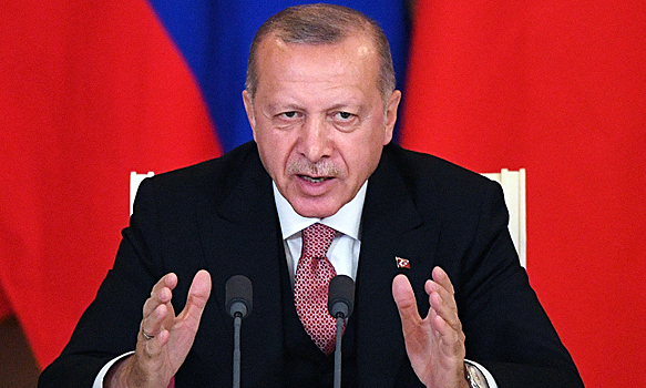 Эрдоган разоблачил Макрона